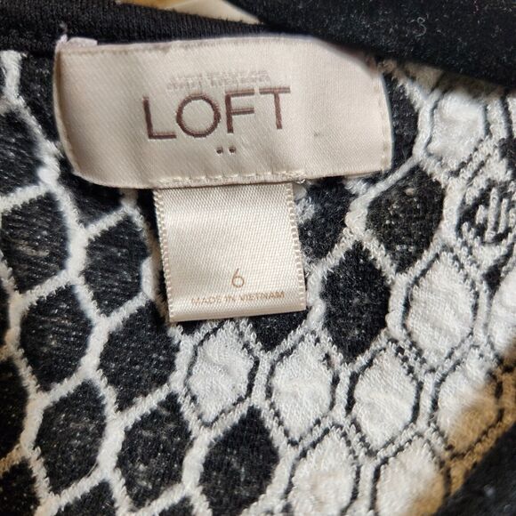 LOFT $70 Size 6 Sleeveless Black White Honey Comb Rayon Blend Sweater Dress - Picture 6 of 11